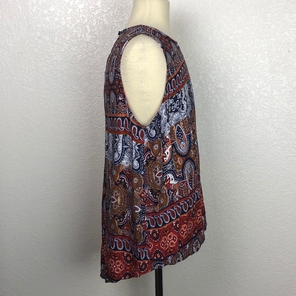 Elodie Brand - Patterned Tank Top Shirt ((Large)) - Picture 2 of 5